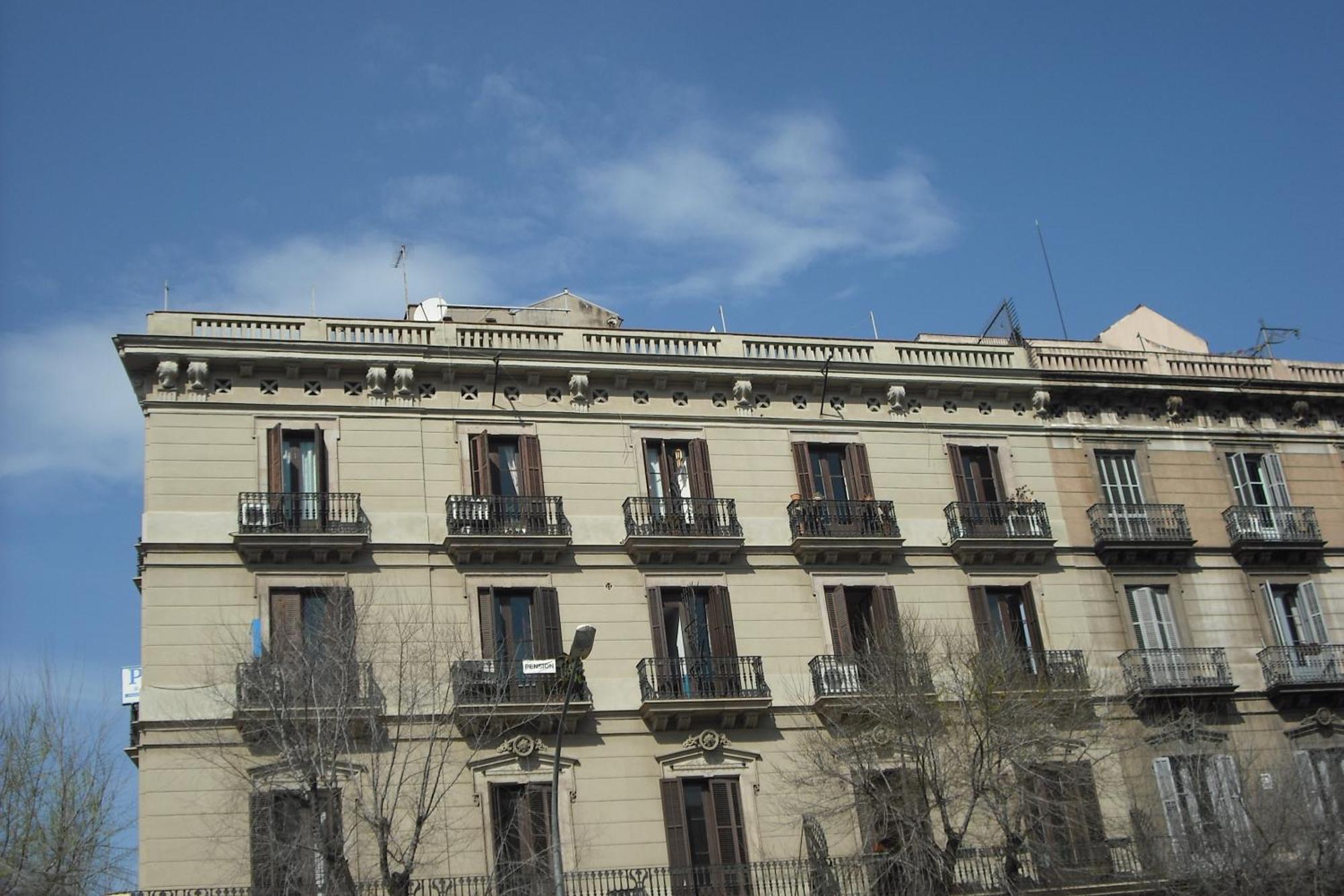 Pension Ciudadela Barcelona Exterior photo